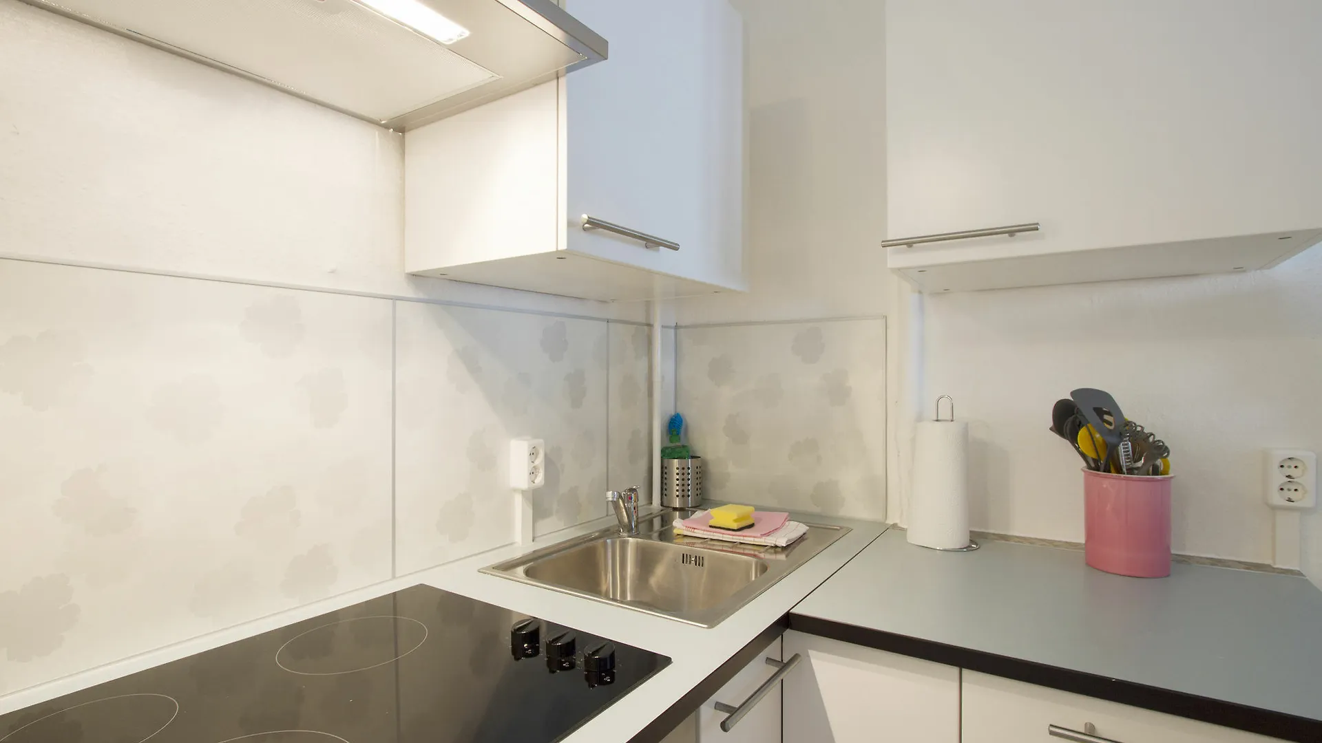Primeflats - Apartments Schillerpark Berlin-Wedding ドイツ