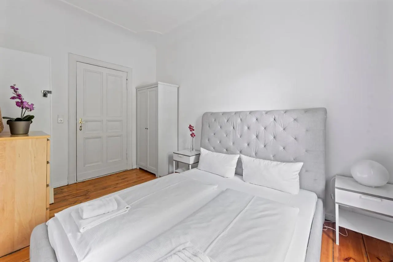 Primeflats - Apartments Schillerpark Berlin-Wedding 0*, ברלין